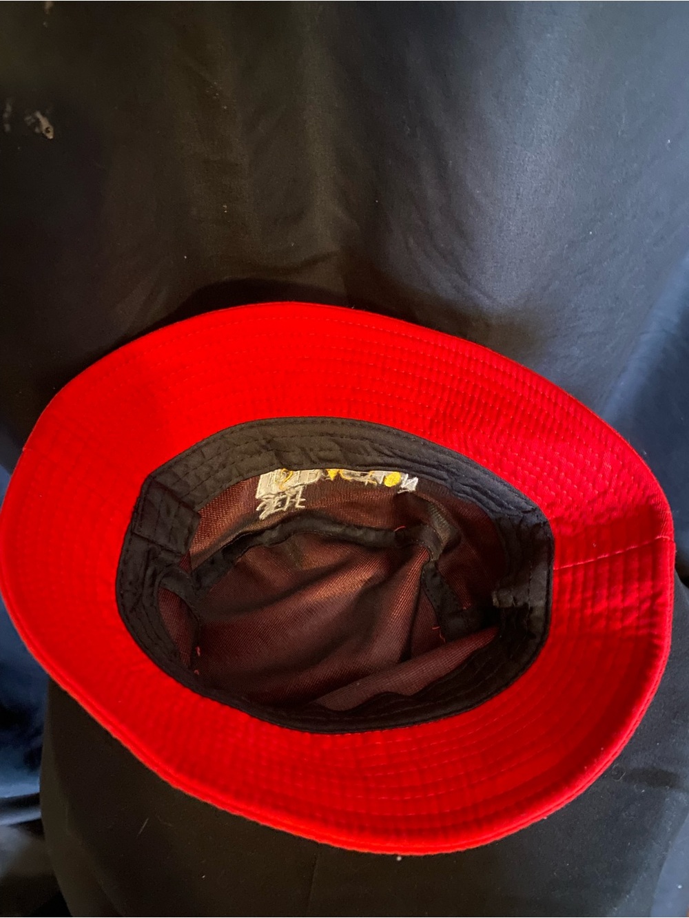 Bucket hat - Picture 2 of 4